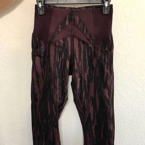 Lululemon Women’s Wunder Under leggings